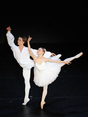 ENGLISH NATIONAL BALLET Diamond Jubilee Gala Season