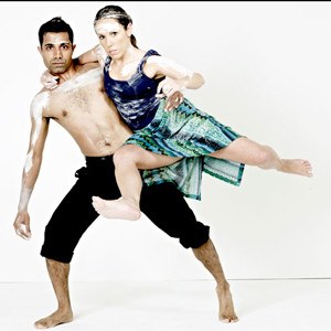 'Briwyant': Vicki Van Hout and dancers