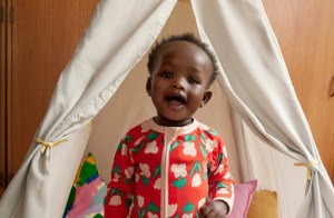 Bonds pushes babywear swap event into Sydney