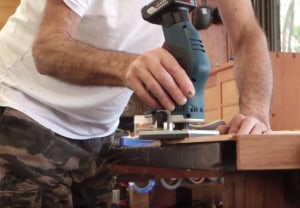 Testing Bosch's new cordless trim router GKF 12V-8