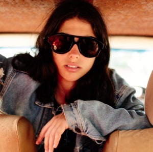 Childe please, these sunglasses are not what you think 
