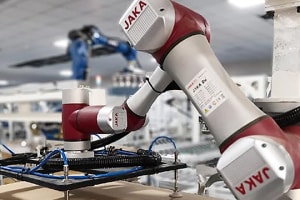 Cobot to make industry debut at AUSPACK