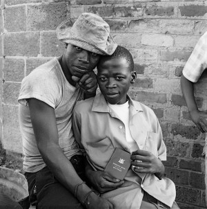 Apartheid photographer David Goldblatt dies