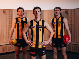 Under Armour signs on another Aussie sporting club