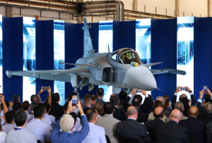 Embraer and Saab present first supersonic fighter aircraft produced in Brazil