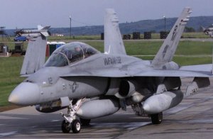 US Navy seeks F/A-18 improvements