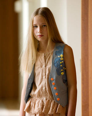 Scanlan launches labels in cyberspace