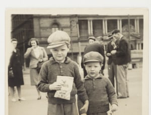 Street photography exhibition shines light on forgotten genre of photography