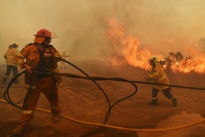 2019: Ten images that 'defined Australia' this year