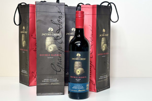 Aussie icon Jacob&rsquo;s Creek shines in Paptic gift bag