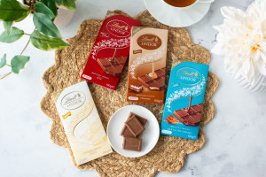 Lindt's latest Lindor block channels Tiramisu