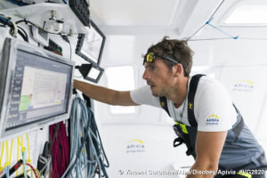 Vendee Globe - Dalin and Burton match up