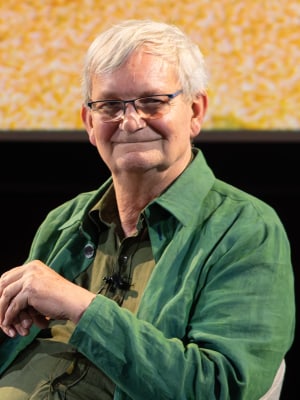 British street and documentary photographer Martin Parr dies aged 73