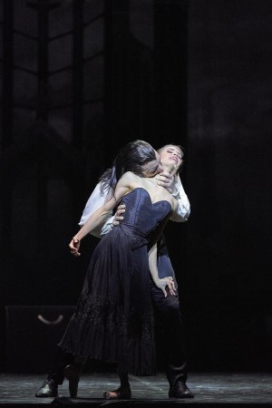 West Australian Ballet&rsquo;s Dracula Returns With New Generation of Dancers and Interstate Tour