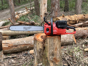 TESTED: Milwaukee M18 FUEL 20" Dual Battery Chainsaw