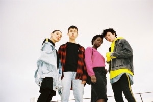 A H&M brand says goodbye to Australia