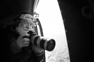 Photographer Richard Bennett awarded Order of Australia medal