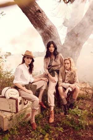 Uniqlo goes for five