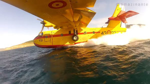 FRIDAY FLYING VIDEO: How to Scoop