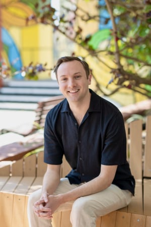 Scott Elstermann Heads to Vienna