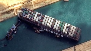How will the Suez Canal blockage impact Australian fashion? 