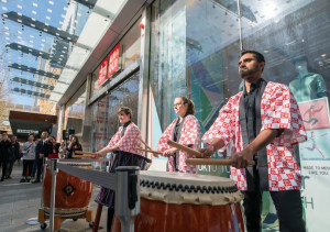 Uniqlo demonstrates confidence in Australian market