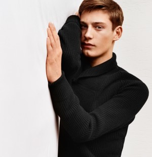 Uniqlo to create 60 new jobs
