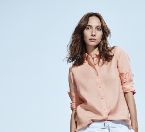 Uniqlo scores hole-in-one