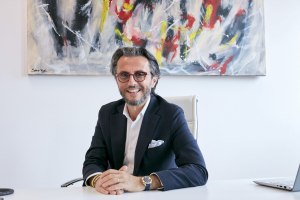 Vection Technologies signs AI framework contract    