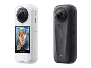 Insta360 releases featherweight X4 Air