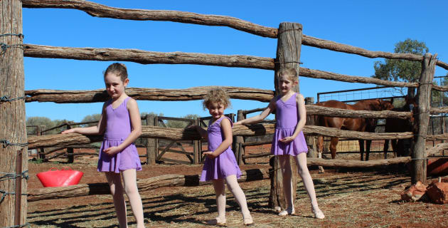 Ballet in the bush - Dance Australia