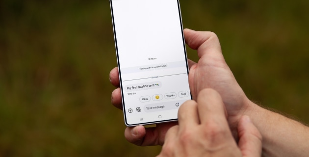 Telstra launches satellite to mobile text messaging service - Great Walks