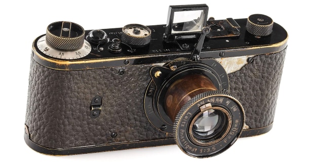 Camera auction breaks records for world's rarest Leicas - Capture